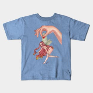 Caught in mid-flight Kids T-Shirt